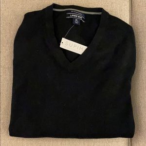 Men’s Lands’ End sweater size 38-40